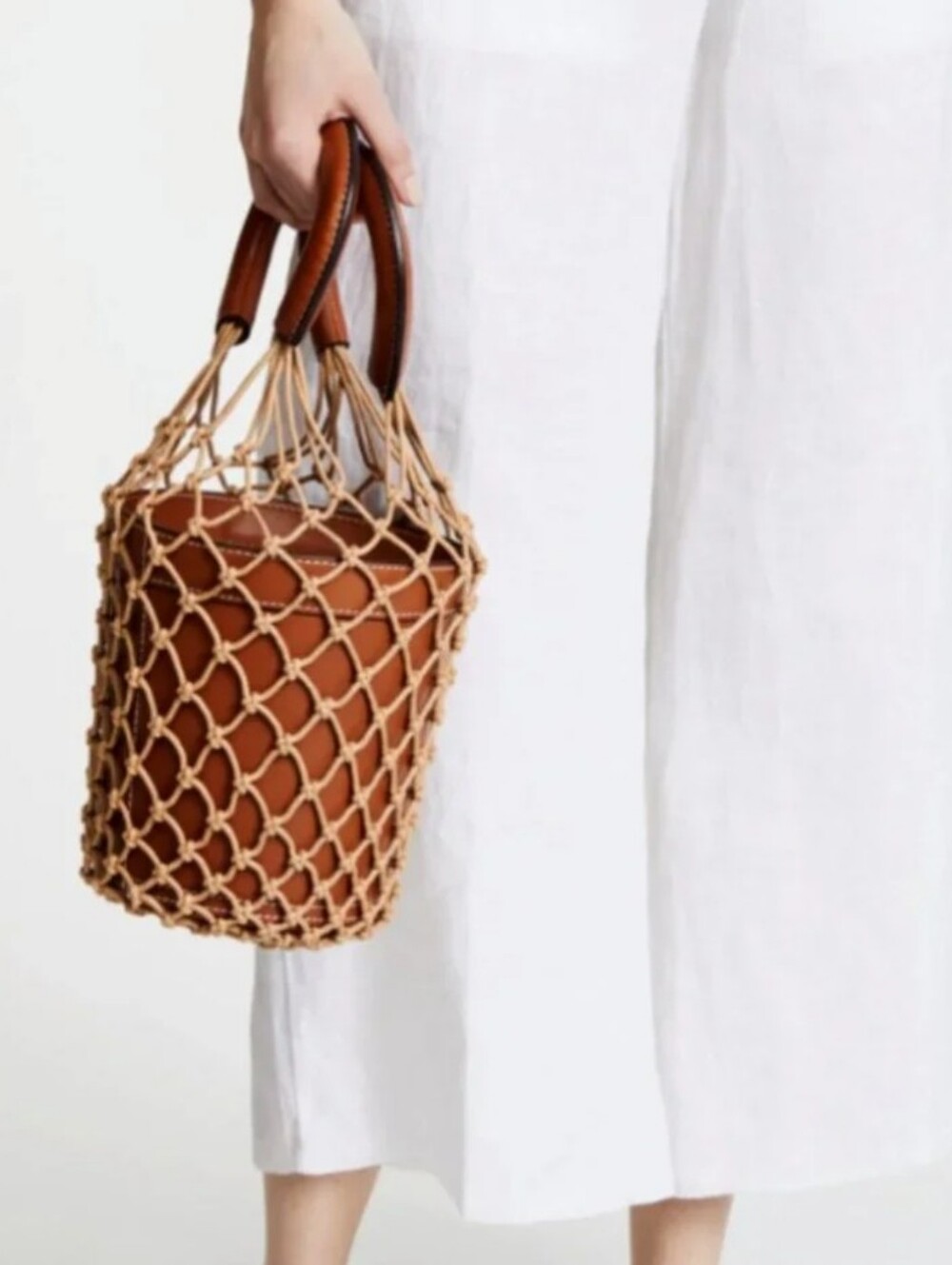 Staud Moreau Bucket bag